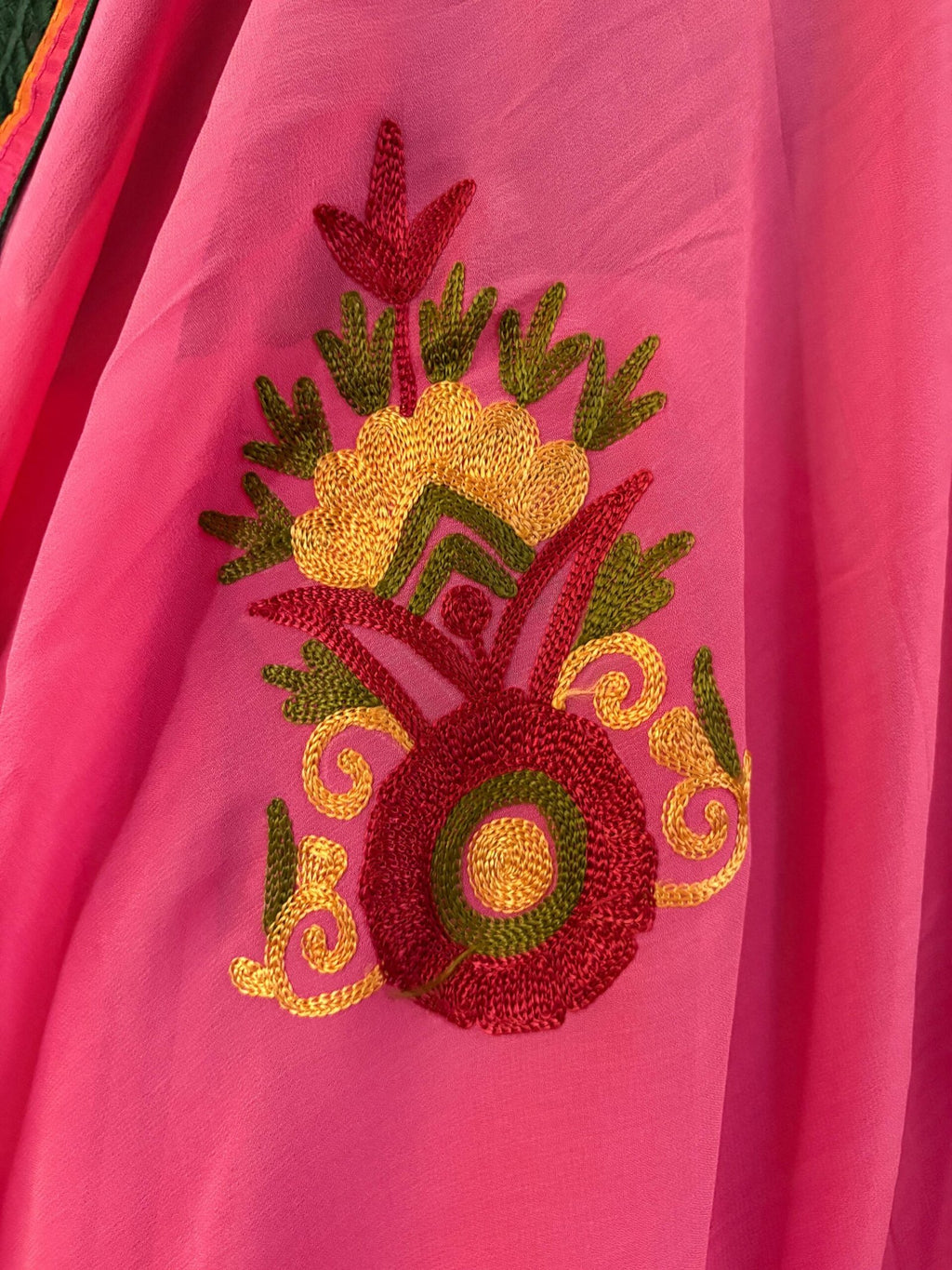 Pink Georgette Sari with Green Border & Full Embroidered Work