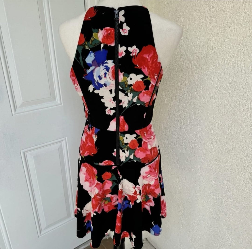 GUESS - Vibrant Floral Sleeveless Mini Dress