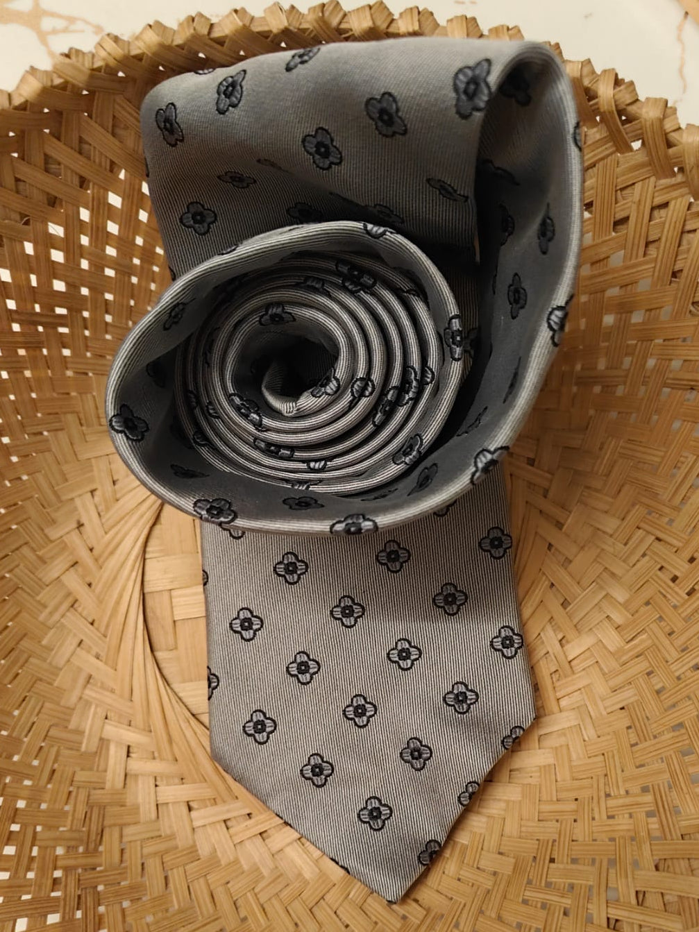 PIERRE CARDIN - Designer Grey Floral Tie