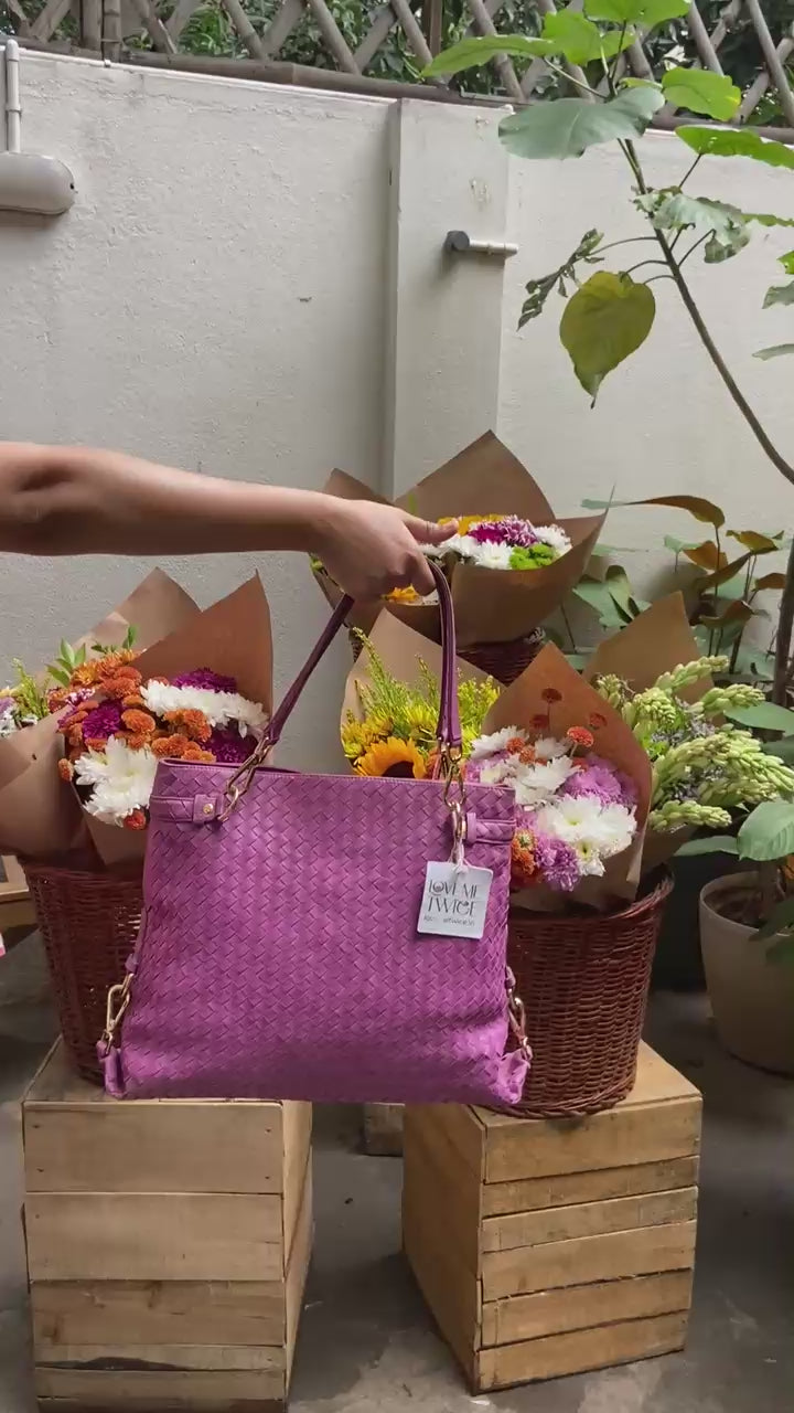 CALONGE - Mauve Woven Leather Handbag