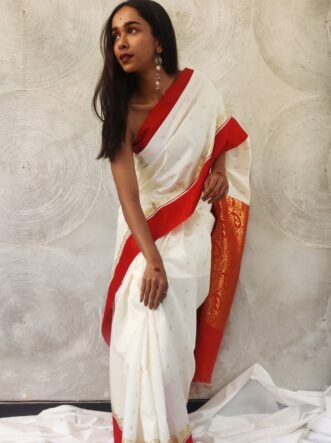 Laal Paar White Saree For Durga Pujo|Pujor Gondho Esheche|Suta